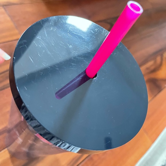 🎁 RARE Ban.do & Starbucks Tumbler with PINK Straw - Picture 5 of 7